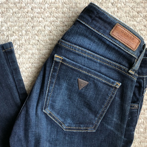 Guess flared jeans - Picture 2 of 3